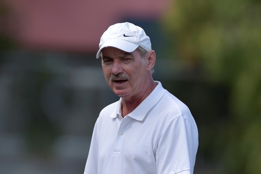 Mantan Pelatih Timnas Indonesia Alfred Riedl Meninggal Dunia